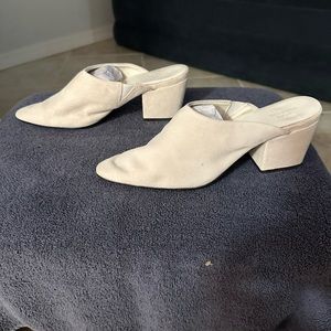 Urban Outfitters Mule White Womens 9